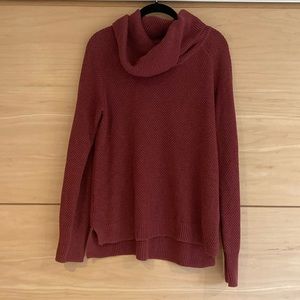 Max Studio Medium Pinkish/Purple Cowell neck sweater